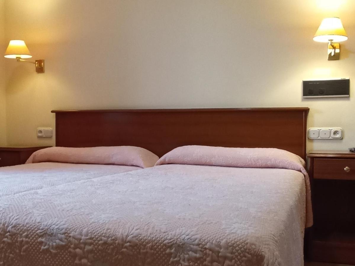 Hotel Capital De Galicia 산티아고데콤포스텔라 외부 사진