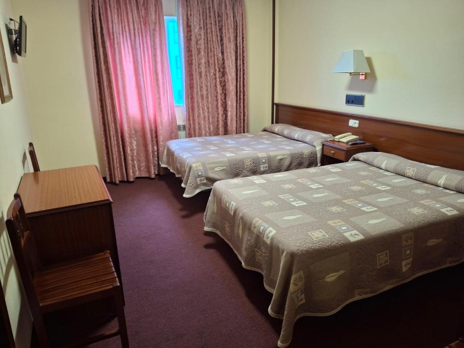 Hotel Capital De Galicia 산티아고데콤포스텔라 외부 사진