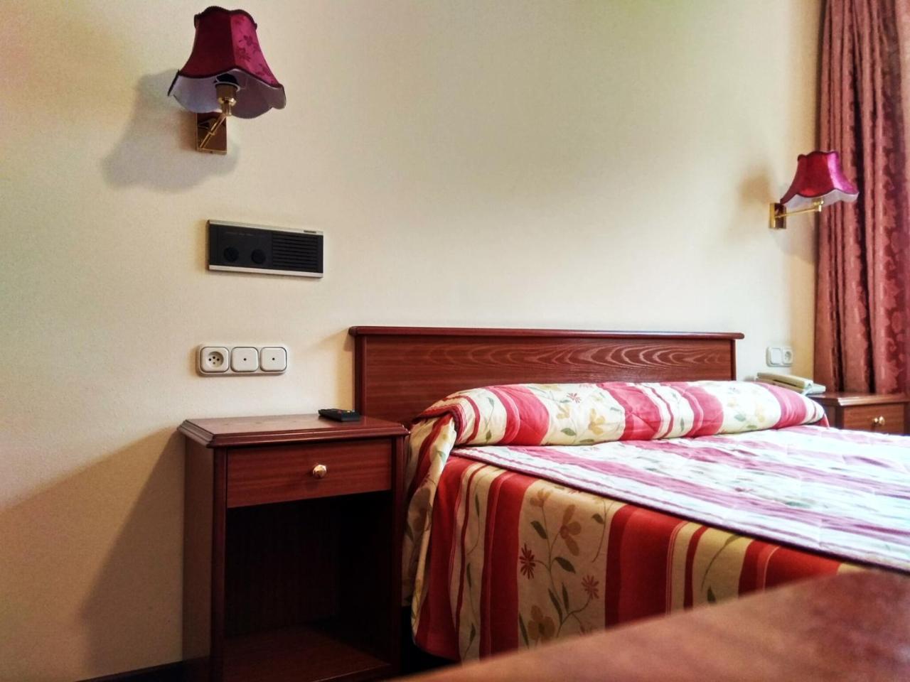 Hotel Capital De Galicia 산티아고데콤포스텔라 외부 사진